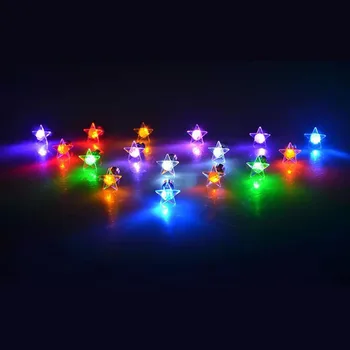 100 Pár Módne Náušnice Päť-špicaté Hviezdy Svietiť LED Bleskom Ucho Stud Pre Halloween Vianočný Darček Dance Party Dekorácie ZA5644